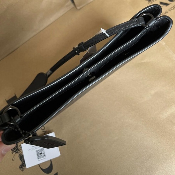 Coach Penelope shoulder bag( black) - Picture 2 of 4